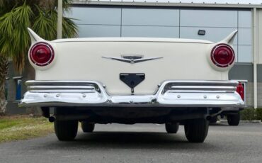 Ford-Fairlane-1957-Colonial-White-White-19