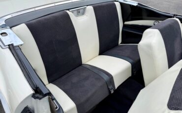 Ford-Fairlane-1957-Colonial-White-White-36