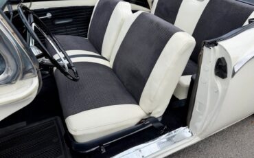 Ford-Fairlane-1957-Colonial-White-White-7