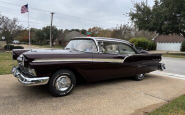 Ford-Fairlane-1957-Coupe-1