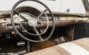 Ford-Fairlane-1957-Coupe-12