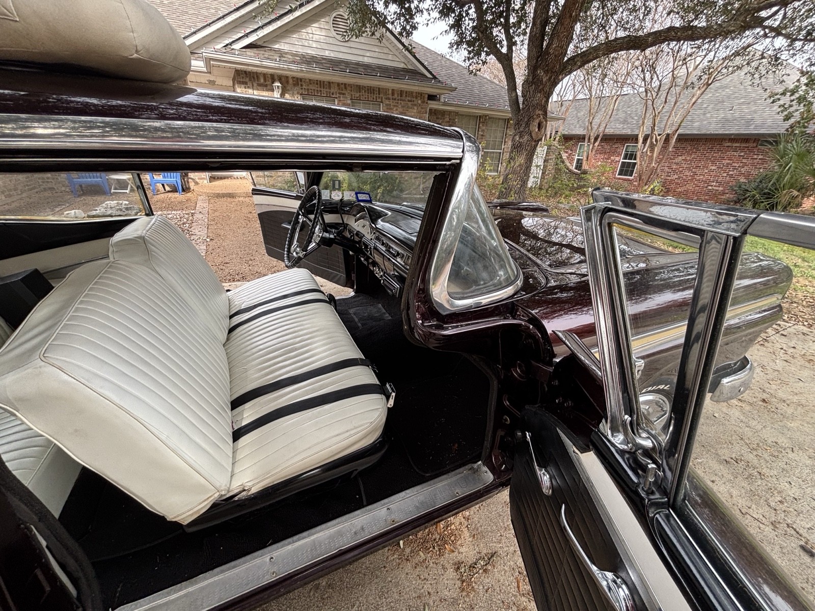 Ford-Fairlane-1957-Coupe-23