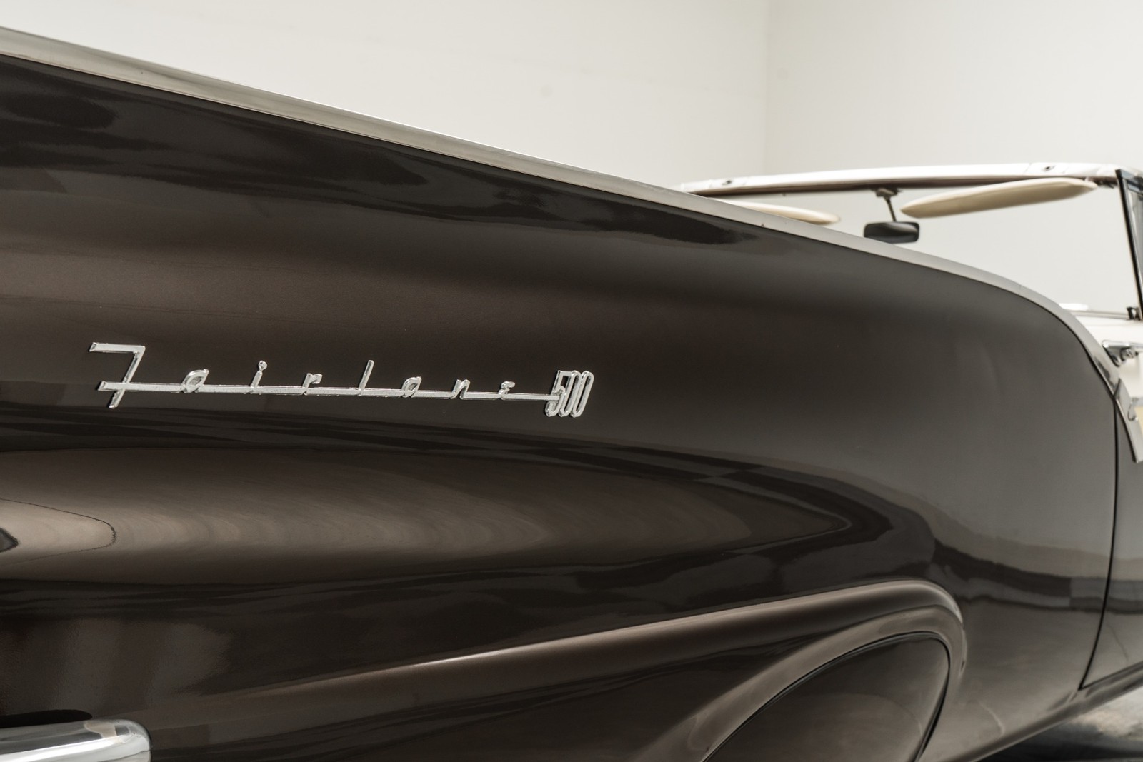 Ford-Fairlane-1957-Coupe-36