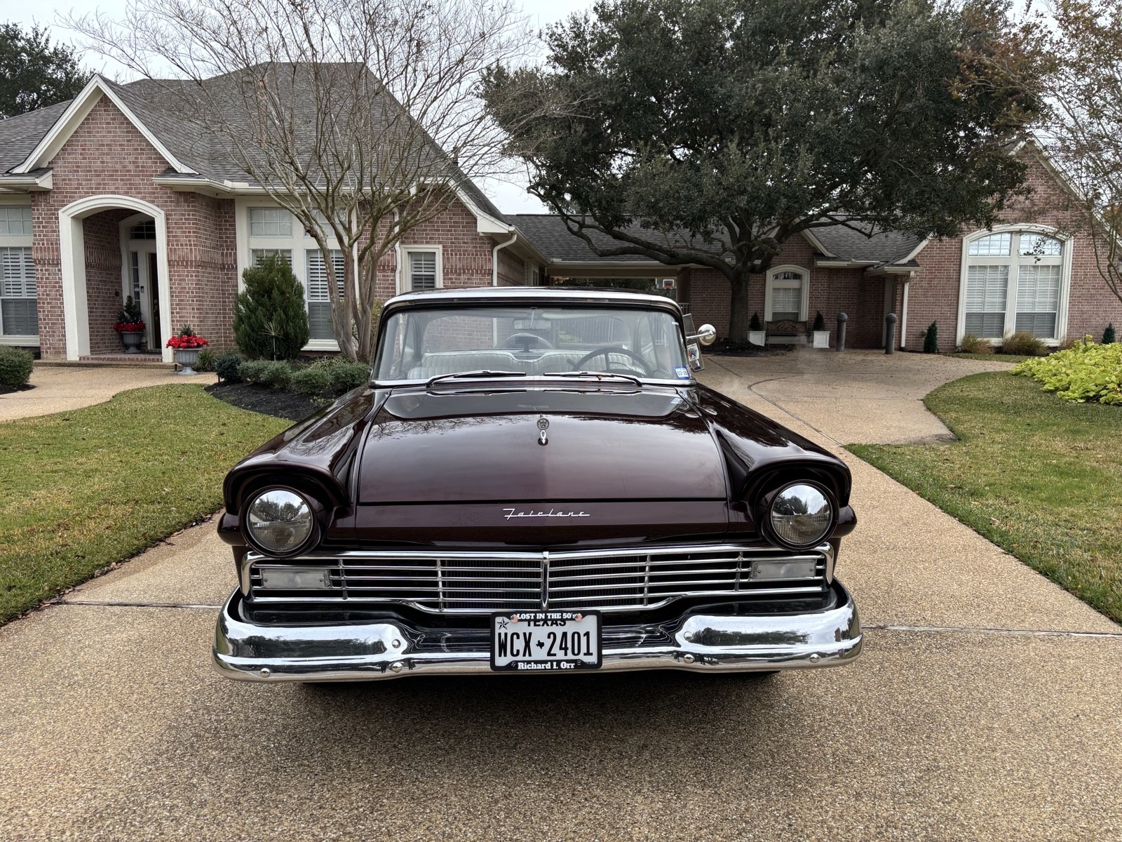 Ford-Fairlane-1957-Coupe-4