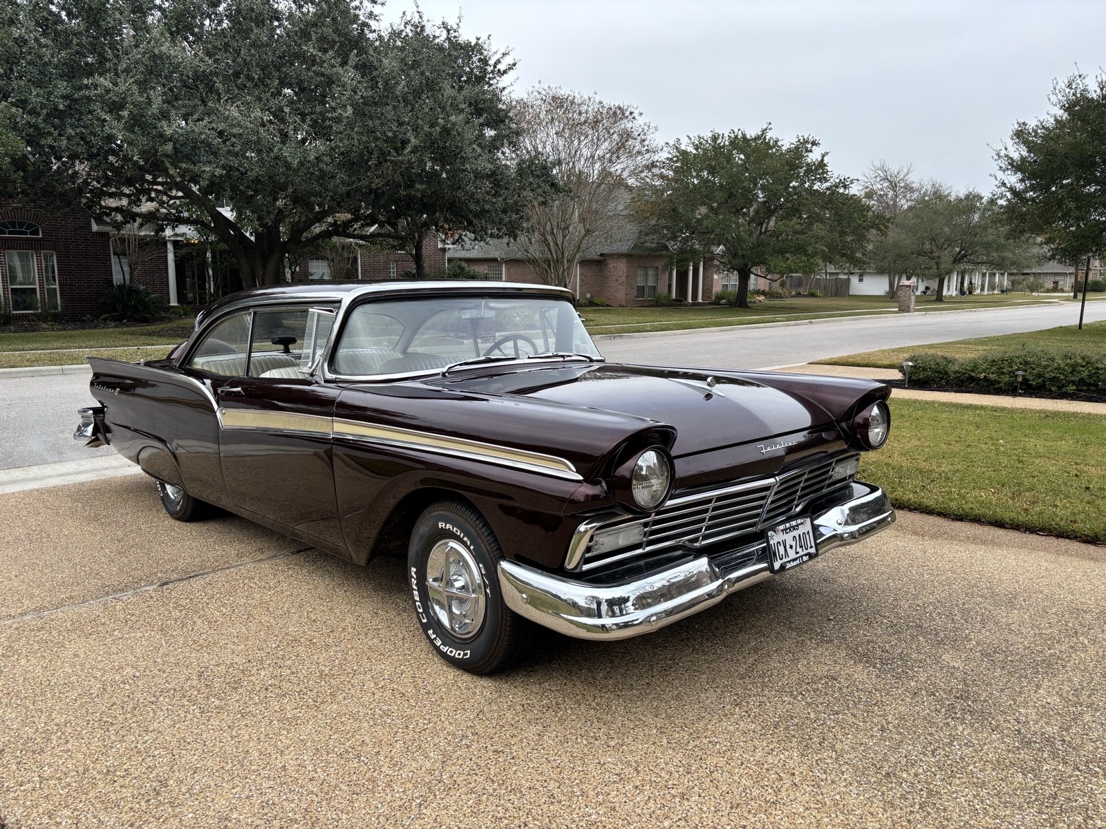 Ford Fairlane 1957 Coupe