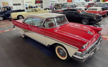 Ford-Fairlane-1958-2-Door-21
