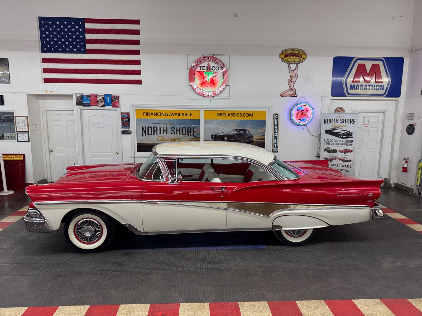 Ford-Fairlane-1958-2-Door-25