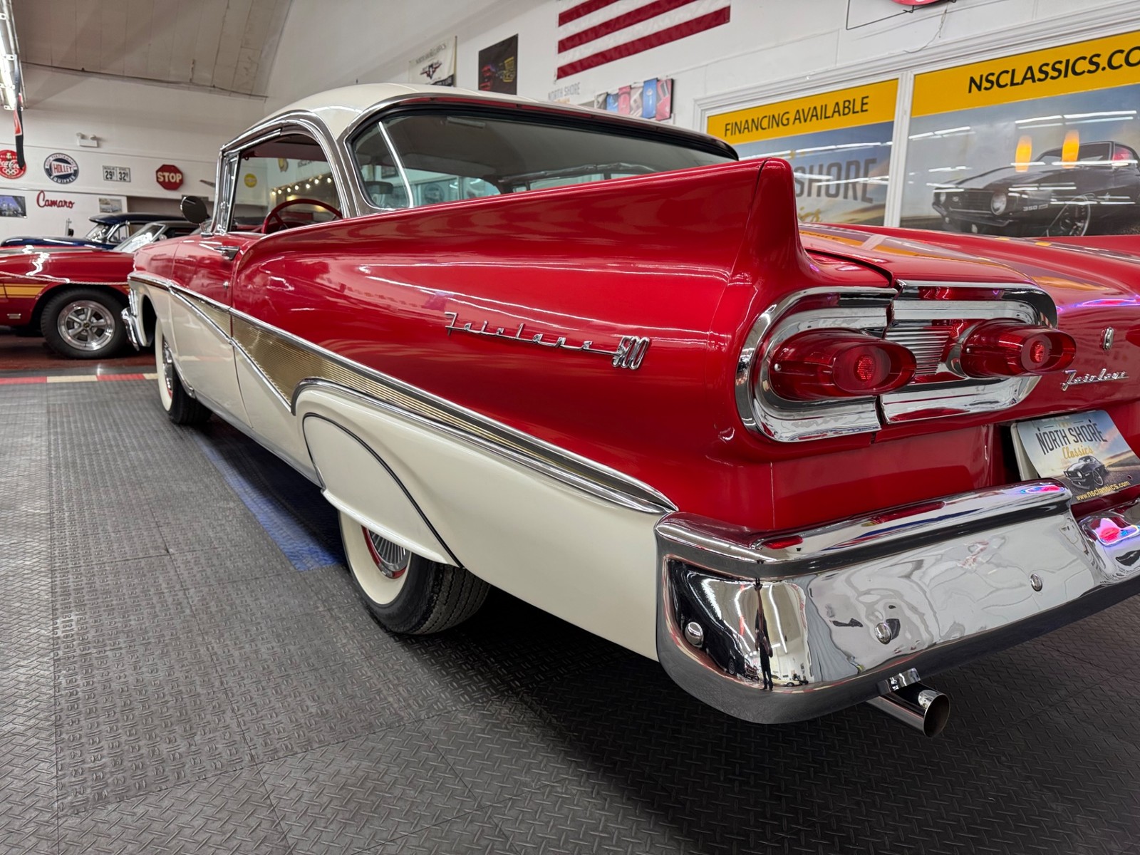Ford-Fairlane-1958-2-Door-29