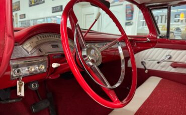Ford-Fairlane-1958-2-Door-37
