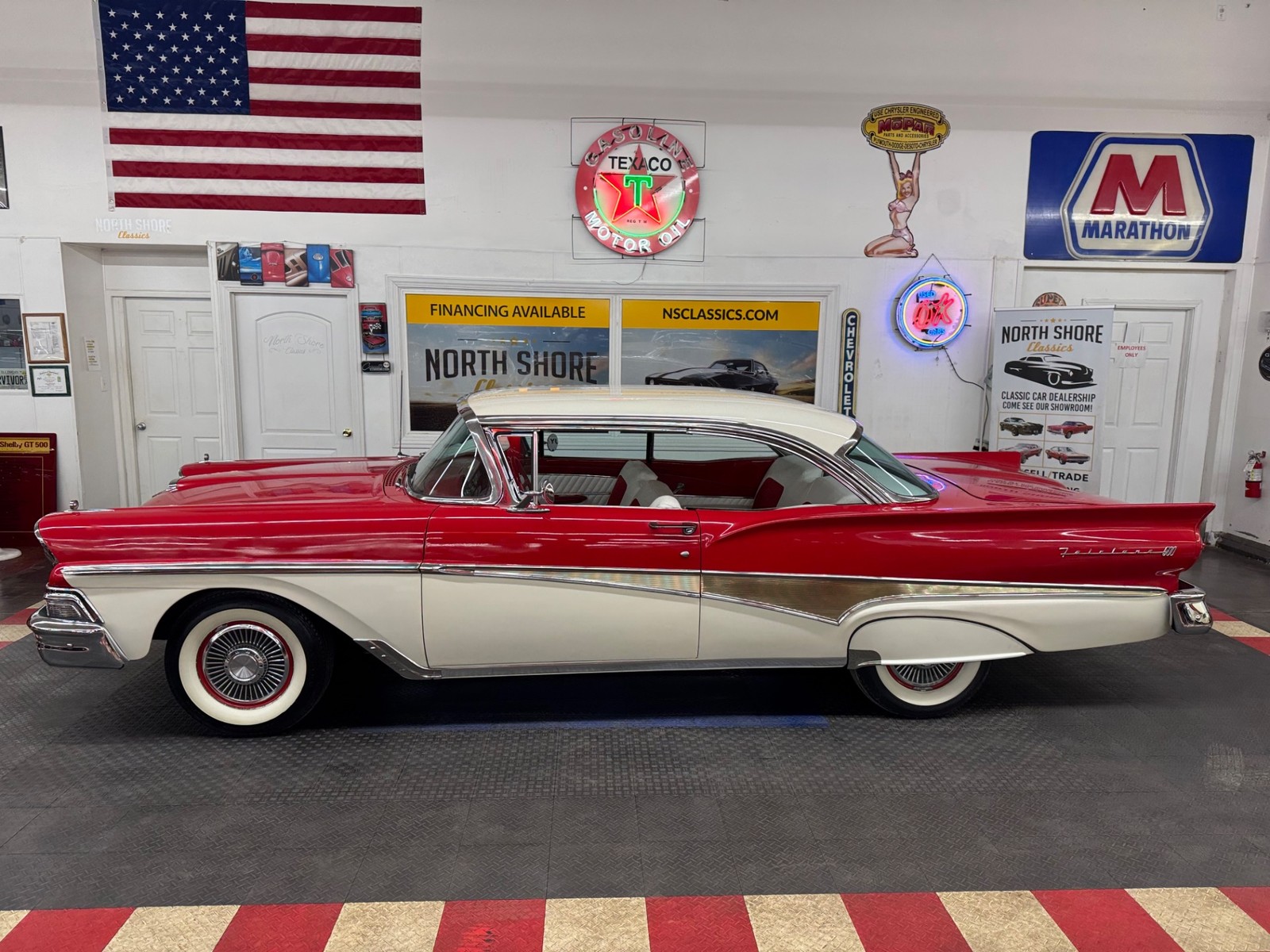 Ford-Fairlane-1958-2-Door-4