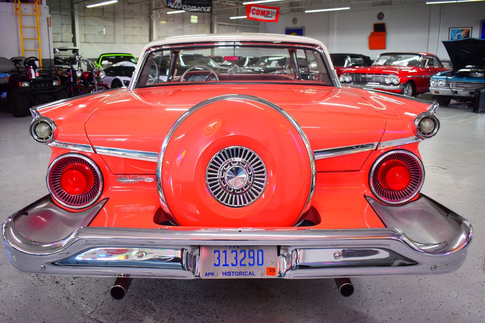 Ford-Fairlane-1959-Coupe-13