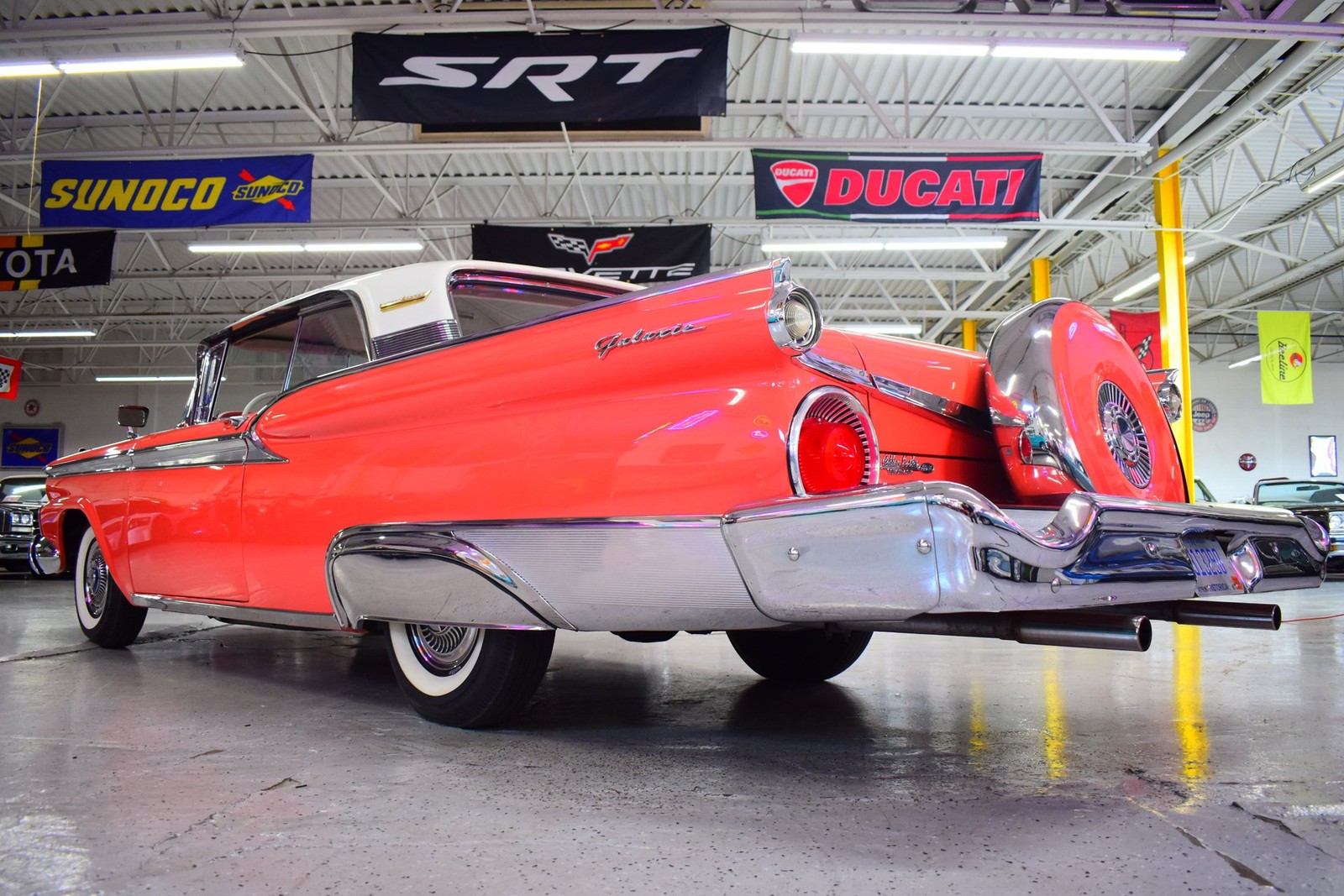 Ford-Fairlane-1959-Coupe-17