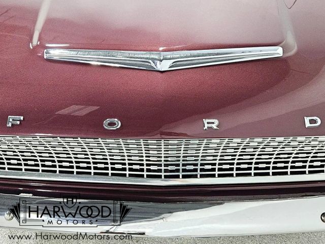 Ford-Fairlane-1963-Coupe-15