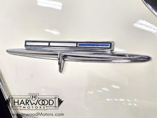 Ford-Fairlane-1963-Coupe-28