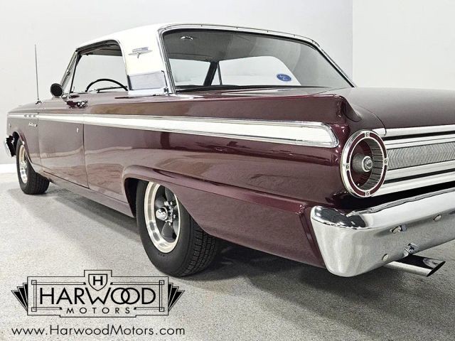 Ford-Fairlane-1963-Coupe-37
