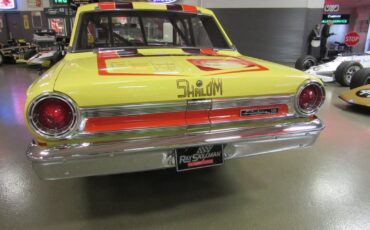 Ford-Fairlane-1964-10