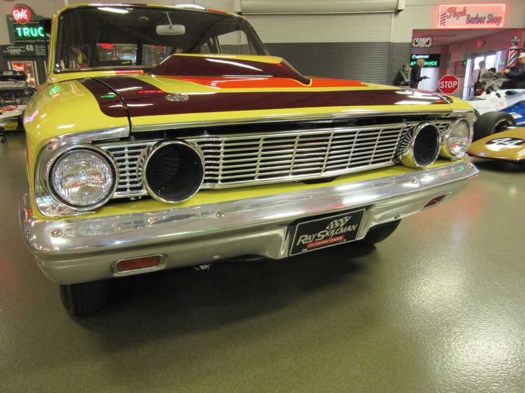 Ford-Fairlane-1964-17