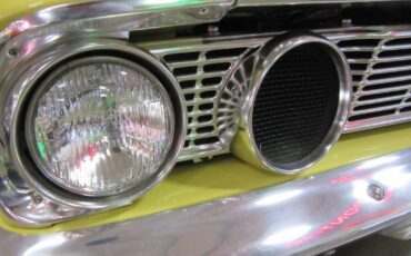 Ford-Fairlane-1964-18