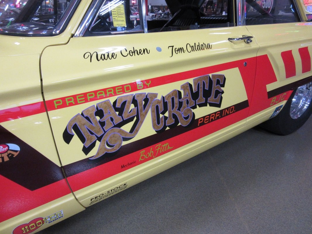 Ford-Fairlane-1964-23