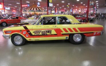 Ford-Fairlane-1964-25