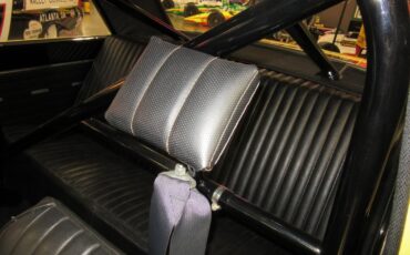 Ford-Fairlane-1964-33