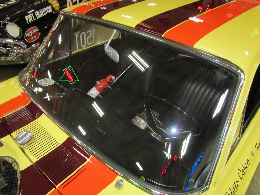 Ford-Fairlane-1964-36