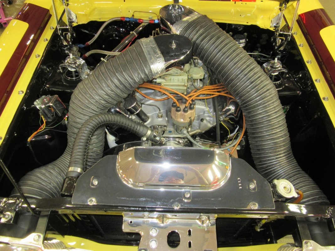 Ford-Fairlane-1964-37