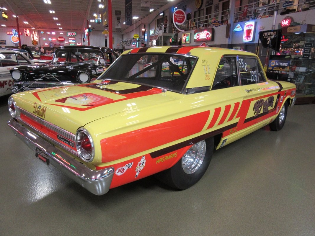 Ford-Fairlane-1964-8