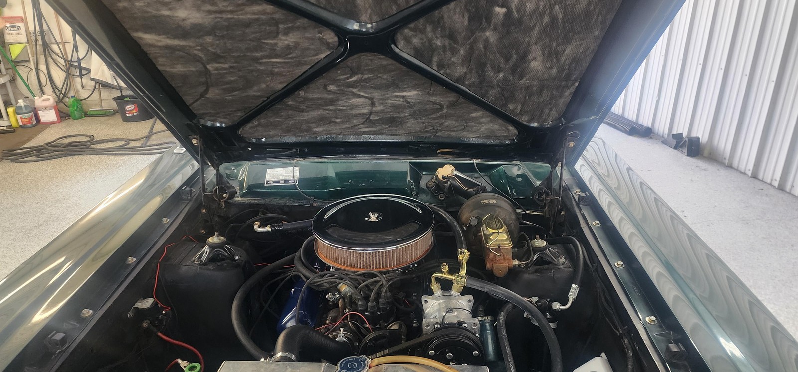 Ford-Fairlane-1967-32