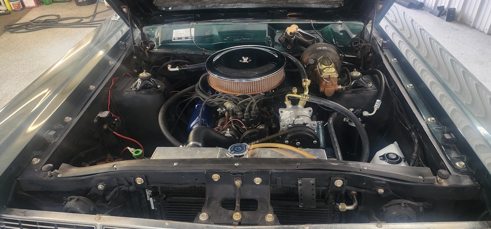 Ford-Fairlane-1967-33