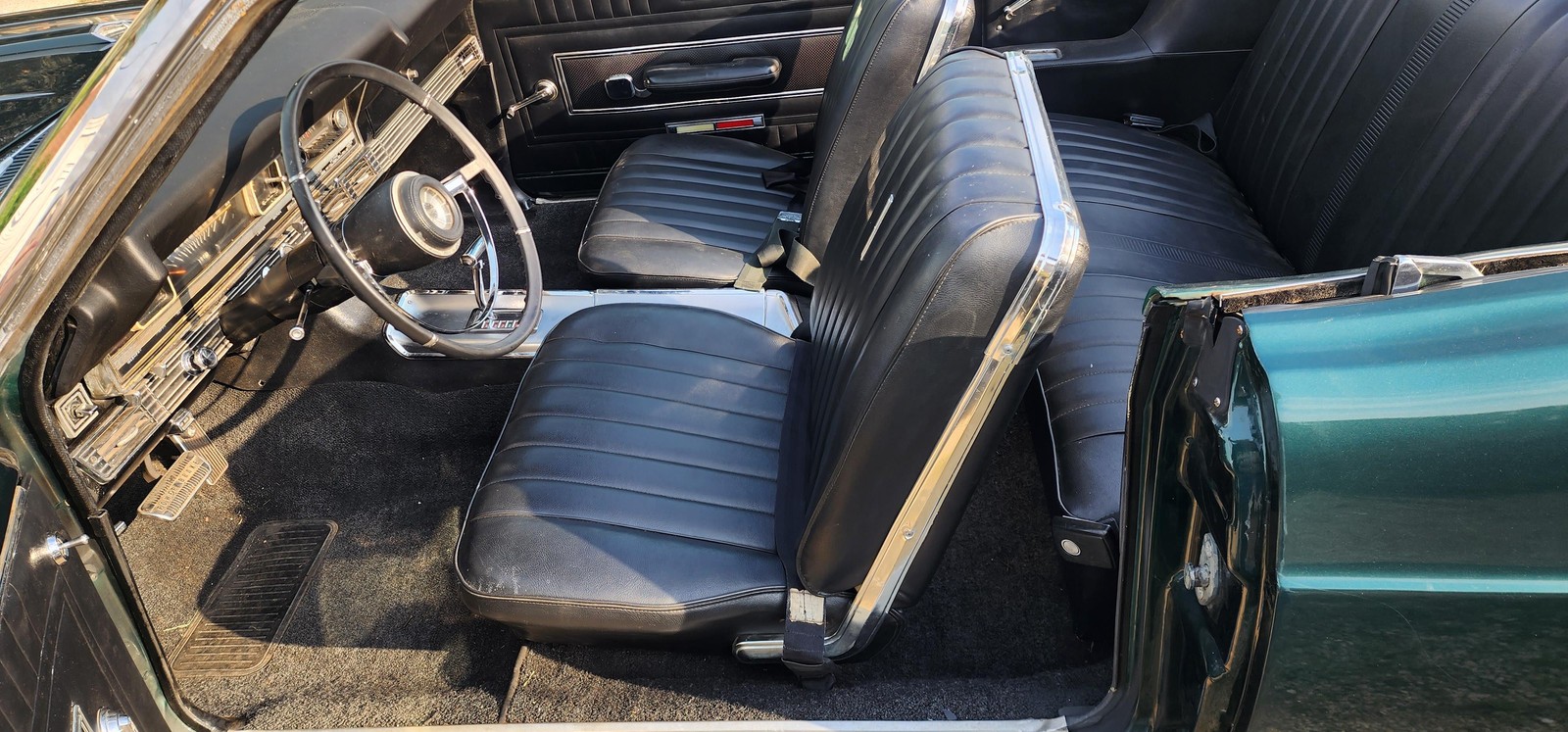 Ford-Fairlane-1967-38