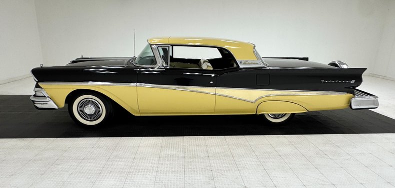 Ford-Fairlane-500-1958-Raven-Black-Black-1