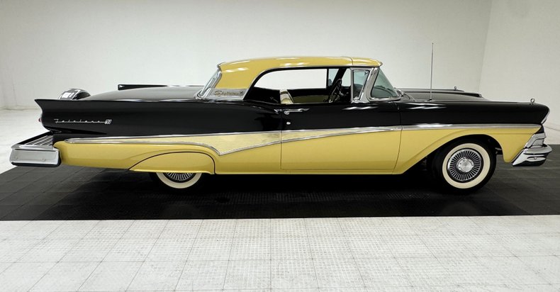 Ford-Fairlane-500-1958-Raven-Black-Black-20