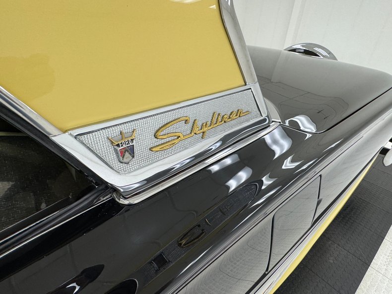 Ford-Fairlane-500-1958-Raven-Black-Black-32