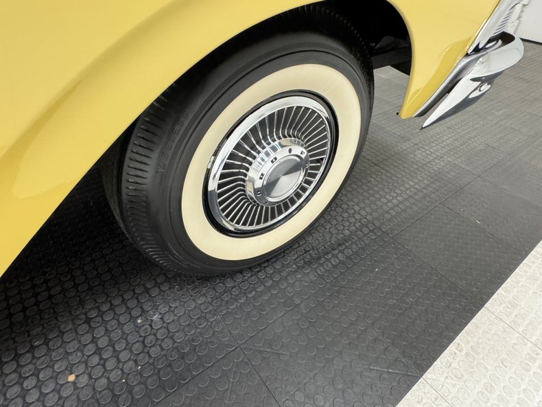 Ford-Fairlane-500-1958-Raven-Black-Black-36