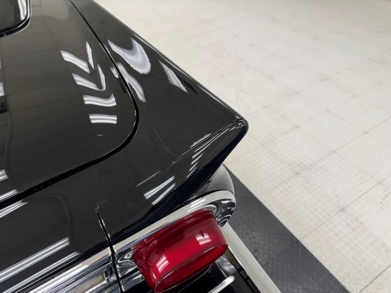 Ford-Fairlane-500-1958-Raven-Black-Black-42