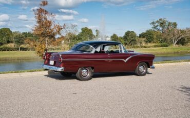 Ford-Fairlane-Victoria-1955-2-Door-32
