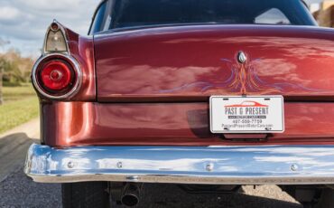 Ford-Fairlane-Victoria-1955-2-Door-38