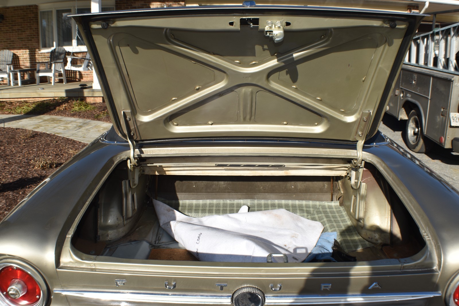 Ford-Falcon-1963-Convertible-27