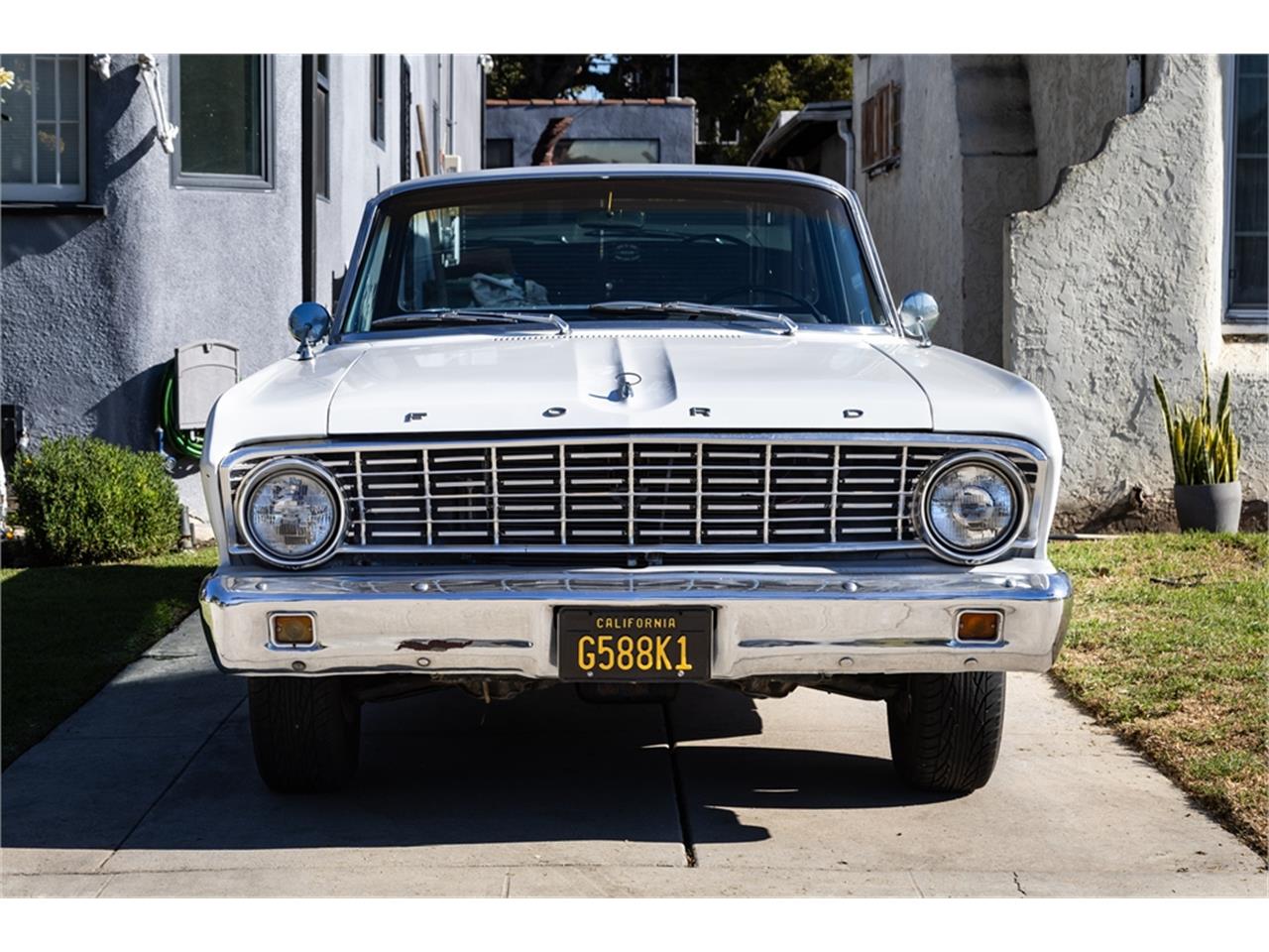 Ford-Falcon-1964-White-and-gray-Black-24