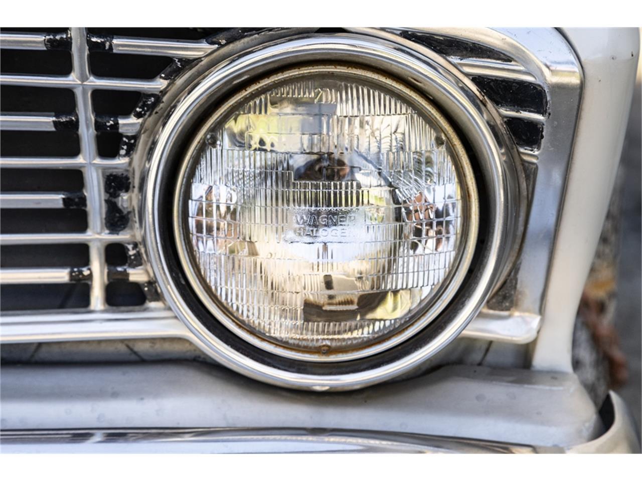 Ford-Falcon-1964-White-and-gray-Black-30