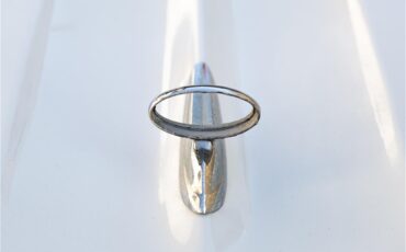 Ford-Falcon-1964-White-and-gray-Black-4