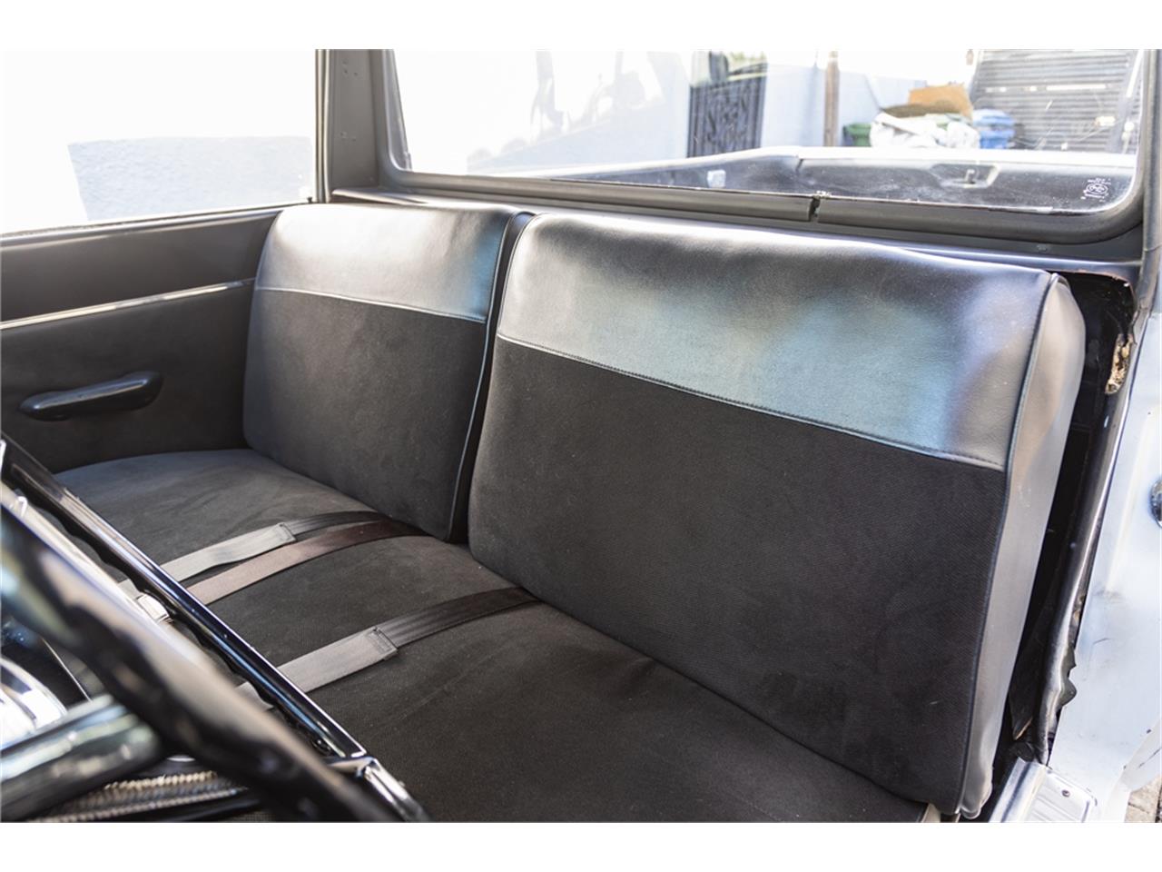 Ford-Falcon-1964-White-and-gray-Black-41