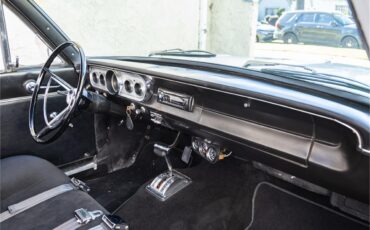 Ford-Falcon-1964-White-and-gray-Black-46