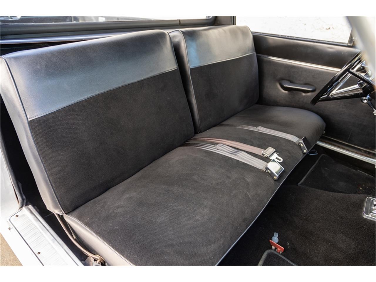 Ford-Falcon-1964-White-and-gray-Black-47