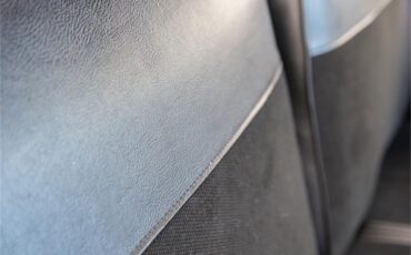 Ford-Falcon-1964-White-and-gray-Black-48