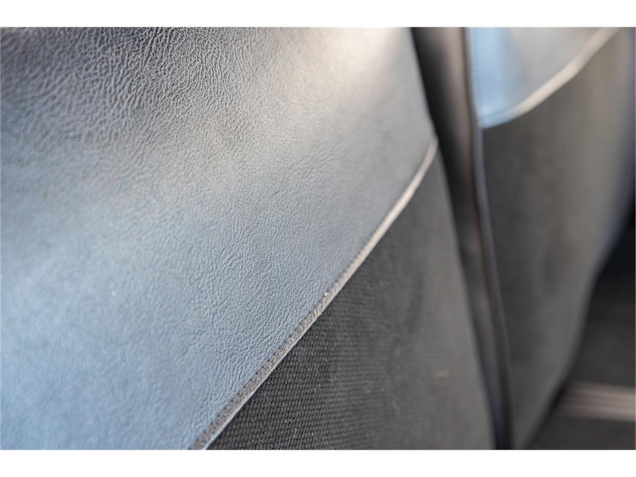 Ford-Falcon-1964-White-and-gray-Black-48