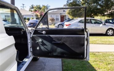 Ford-Falcon-1964-White-and-gray-Black-49