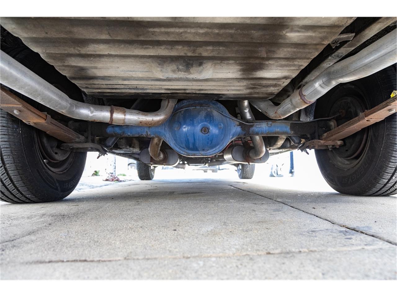 Ford-Falcon-1964-White-and-gray-Black-59