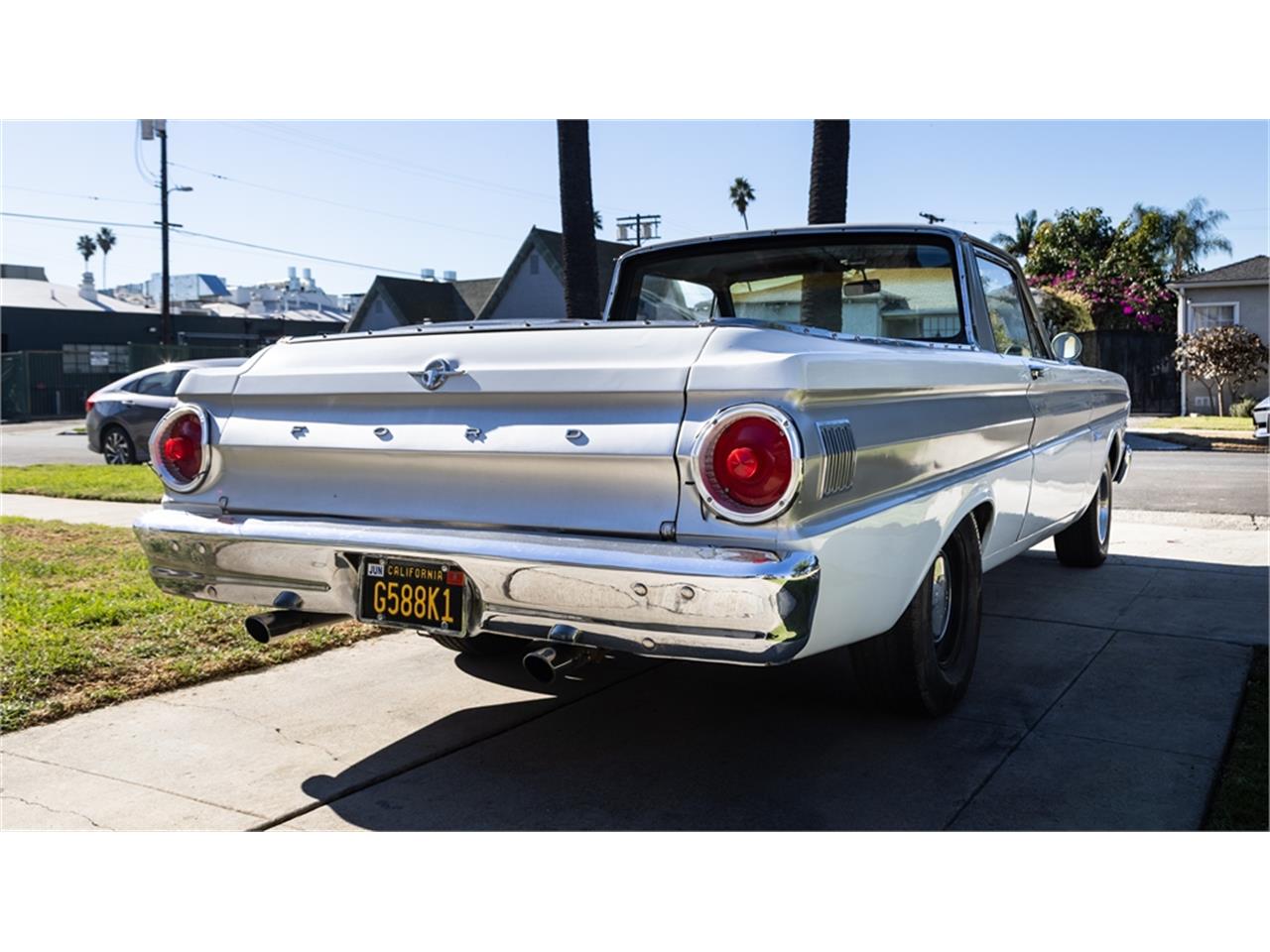 Ford-Falcon-1964-White-and-gray-Black-63